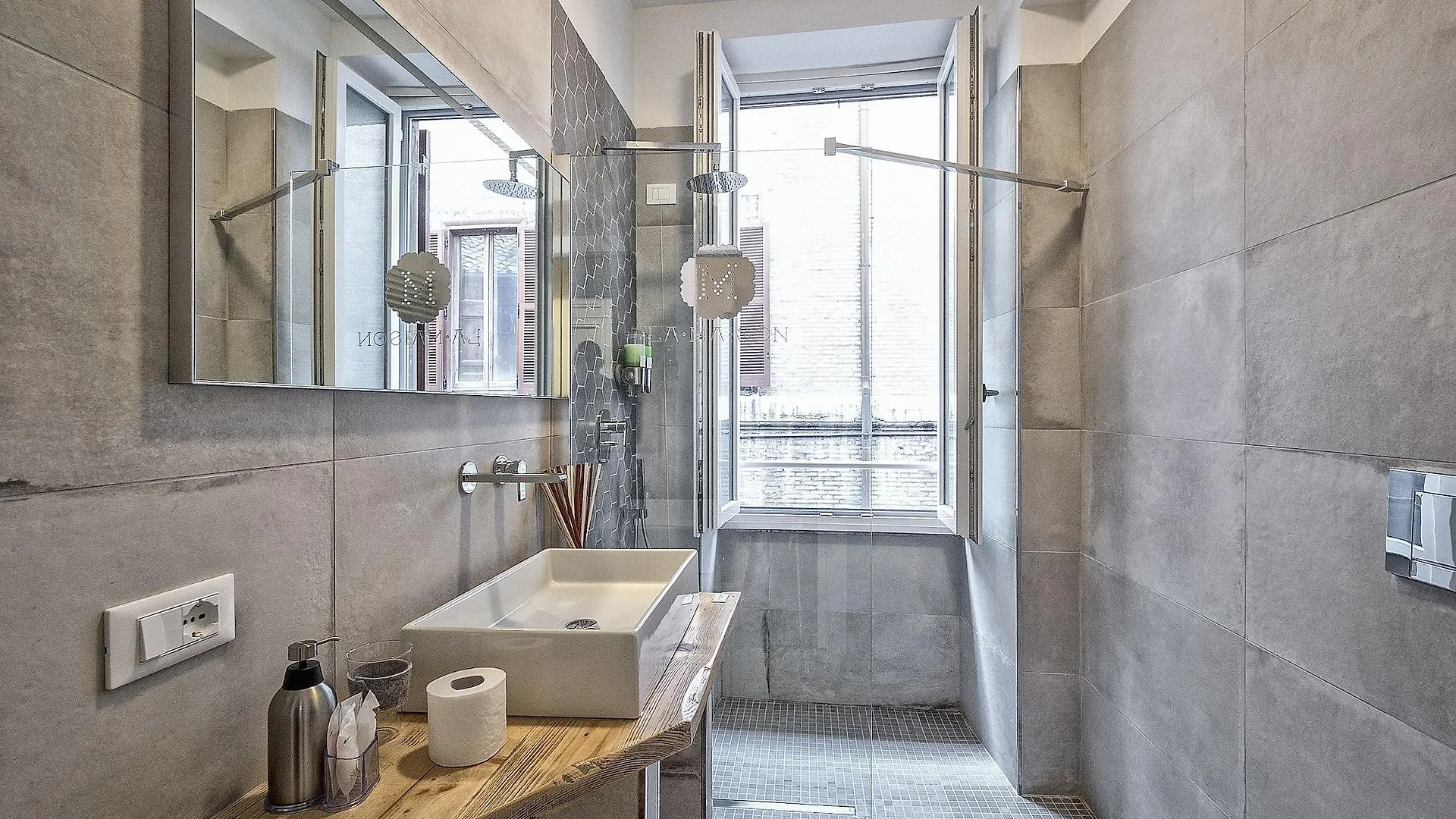Guest house La Maison Di Sant'Anna Rome